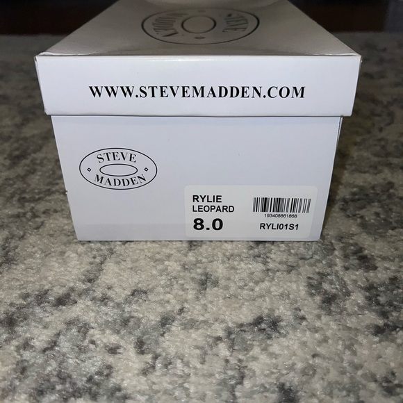 Steve Madden Rylie Leopard Mules colab with TheSisterStudio. 2019 - Picture 4 of 4